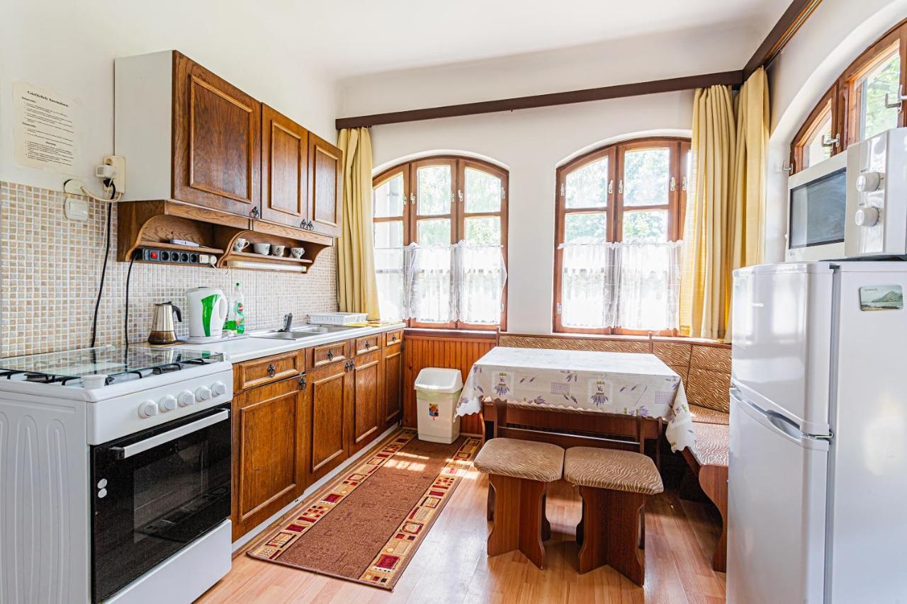 Visegrád Vendégház-Apartman Extérieur photo