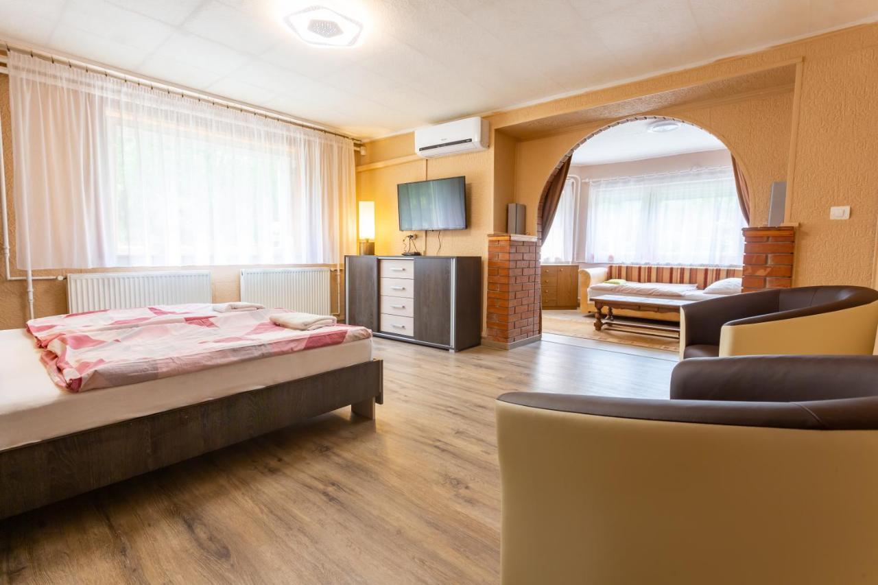 Visegrád Vendégház-Apartman Extérieur photo
